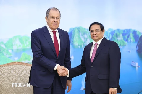 Thủ tướng Phạm Minh Chính tiếp Bộ trưởng Ngoại giao Liên bang Nga 