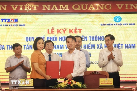 TTXVN và Bảo hiểm xã hội Việt Nam ký kết quy chế phối hợp truyền thông