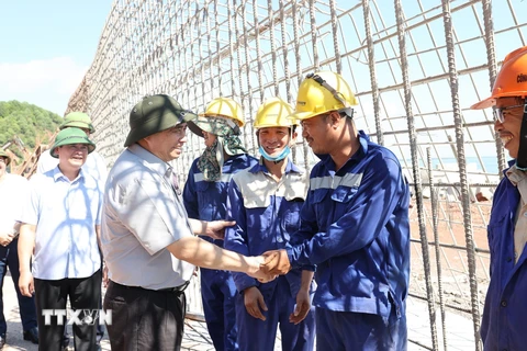 [Photo] Thủ tướng Phạm Minh Chính thăm và làm việc tại tỉnh Nghệ An