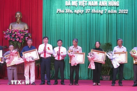 Truy tặng danh hiệu vinh dự Nhà nước 'Bà mẹ Việt Nam Anh hùng'
