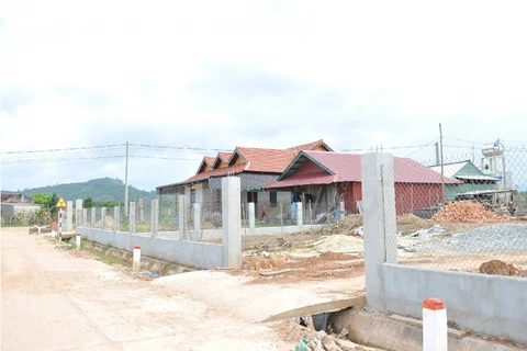 Bắt tạm giam nguyên chủ tịch xã vì trục lợi dự án hồ Krông Pách Thượng