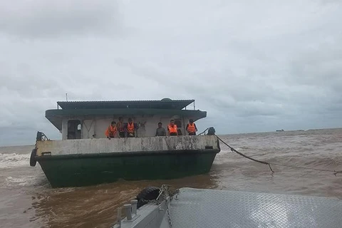 Cứu nạn thành công tàu chở dầu gặp sự cố ở vùng biển Thái Bình