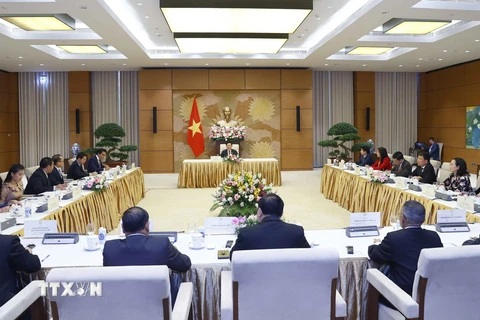 Việt Nam dành ưu tiên cao tăng cường quan hệ với Lào, Campuchia