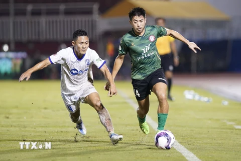 V-League: Hòa Sông Lam Nghệ An, TP.HCM tiếp tục ở đáy bảng xếp hạng