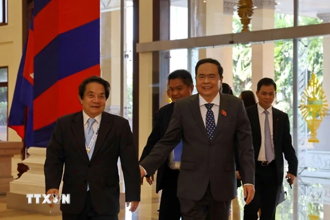 Hội nghị Cấp cao ASEAN: Tăng cường hợp tác Quốc hội Việt Nam-Campuchia