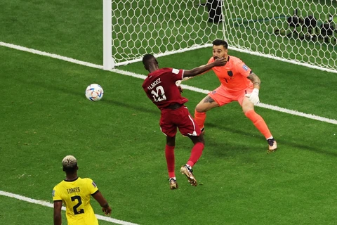 Qatar trở thành đội chủ nhà khởi đầu tệ nhất lịch sử World Cup