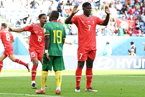 Embolo lập công giúp Thụy Sĩ đánh bại Cameroon trong ngày ra quân