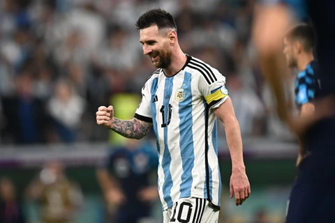Vua phá lưới World Cup 2022: Lionel Messi đuổi kịp Kylian Mbappe