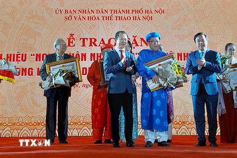Hà Nội: Vinh danh 66 Nghệ nhân lĩnh vực Di sản Văn hóa Phi vật thể