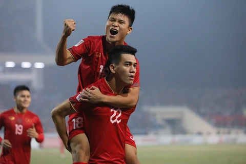 Lịch trực tiếp AFF Cup: Việt Nam 'đại chiến' Thái Lan ở Mỹ Đình