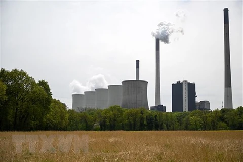 EU xem xét thúc đẩy loại bỏ nhiên liệu hóa thạch trước COP28