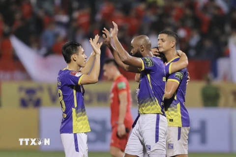 Đánh bại Hồng Lĩnh Hà Tĩnh, Hà Nội FC lên ngôi đầu V-League 2023