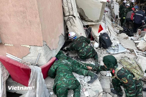 Lực lượng cứu hộ của QĐND Việt Nam tìm thấy 3 vị trí nạn nhân
