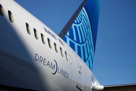 Boeing tạm ngừng bàn giao máy bay 787 Dreamliner do vấn đề kỹ thuật
