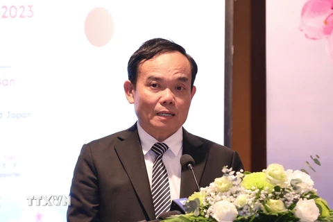 Phó Thủ tướng Trần Lưu Quang gặp Giám đốc điều hành UNWTO
