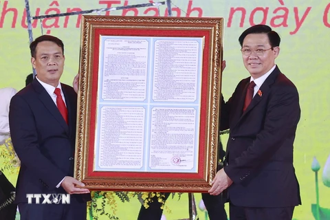 Chủ tịch Quốc hội dự Lễ kỷ niệm 110 năm thành lập huyện Thuận Thành