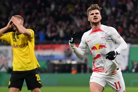 Cúp Quốc gia Đức: Bayern Munich cùng Dortmund dừng cuộc chơi