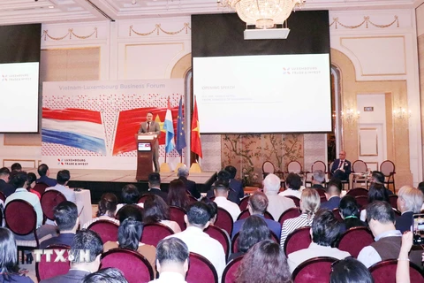 Thủ tướng Xavier Bettel dự Diễn đàn Doanh nghiệp Việt Nam-Luxembourg