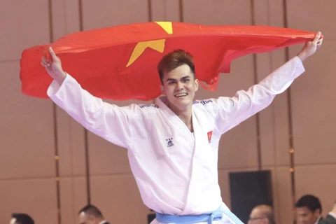 Karate giành thêm 2 HCV về cho Đoàn Việt Nam tại SEA Games 32