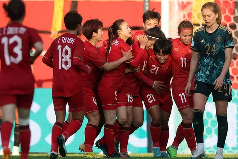 Thanh Nhã ghi bàn, Đội tuyển Nữ Việt Nam thua sát nút Đức