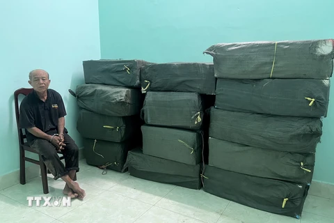 Kiên Giang: Bắt vụ vận chuyển 13.000 bao thuốc lá ngoại nhập lậu