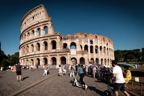 Italy điều tra vụ vé tham quan đấu trường Colosseum bị 'đội giá'