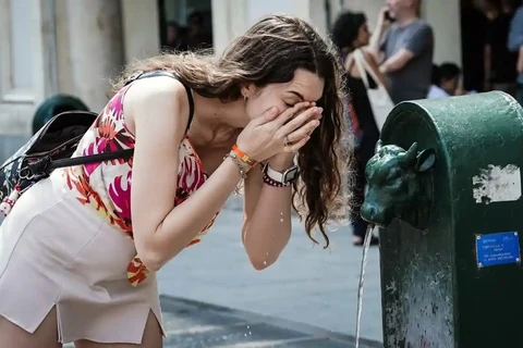 Italy: Nắng nóng kỷ lục bất thường, có nơi lên đến 47 độ C