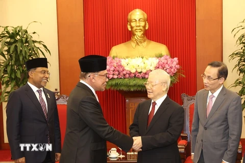 [Photo] Tổng Bí thư tiếp Thủ tướng Malaysia thăm chính thức Việt Nam