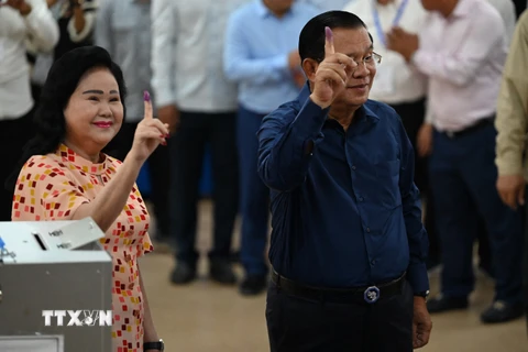 Hình ảnh cử tri Campuchia bắt đầu bỏ phiếu bầu cử Quốc hội