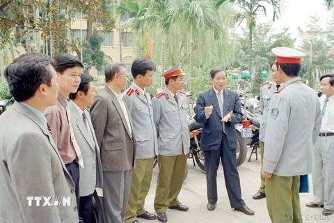 Đồng chí Nguyễn Khánh: Tấm gương về sự khiêm tốn, mẫu mực và chân tình