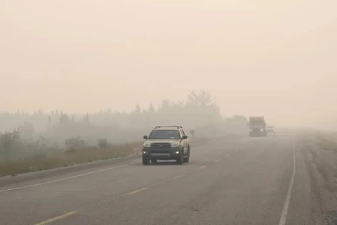 Cháy rừng tại Canada: Toàn bộ cư dân tại Yellowknife phải sơ tán