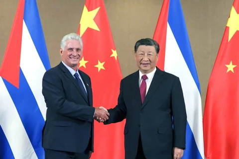 Trung Quốc cam kết ủng hộ Cuba bảo vệ chủ quyền quốc gia