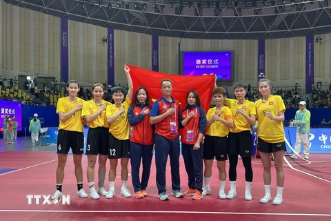 Đội tuyển Nữ Cầu mây tự hào với tấm huy chương Vàng tại ASIAD 19