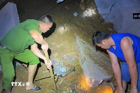 Yên Bái: Sạt lở đất gây sập tường nhà, một cháu bé tử vong