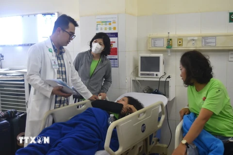 Vụ tai nạn nghiêm trọng tại Đắk Lắk: Nỗ lực cứu chữa các bệnh nhân