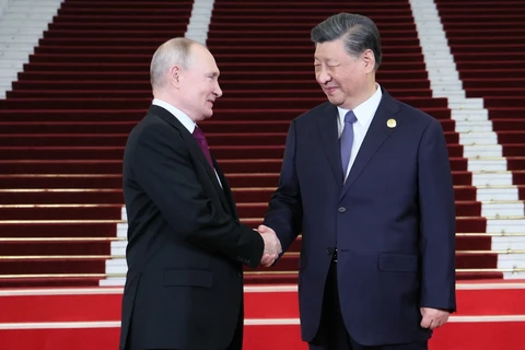Nga và Trung Quốc lập quỹ đầu tư vào ngành công nghiệp máy bay