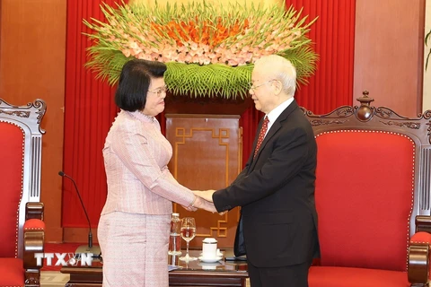 Tổng Bí thư Nguyễn Phú Trọng tiếp Chủ tịch Quốc hội Vương quốc Campuchia Samdech Khuon Sudary thăm chính thức Việt Nam. (Ảnh: Trí Dũng/TTXVN)