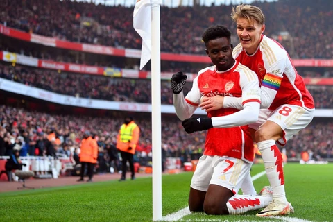 Arsenal đứng vững ngôi đầu bảng Premier League. (Nguồn: Getty Images)