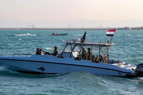 Lực lượng bảo vệ bờ biển Yemen tuần tra gần eo biển Bab El Mandeb. (Nguồn: Getty Images)