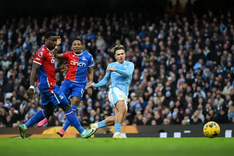 Man City (áo xanh) lập nên kỳ tích ở Premier League. (Nguồn: Getty Images)