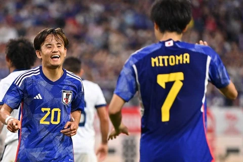Kaoru Mitoma và Takefusa Kubo có nguy cơ lỡ Asian Cup 2023. (Nguồn: Getty Images)