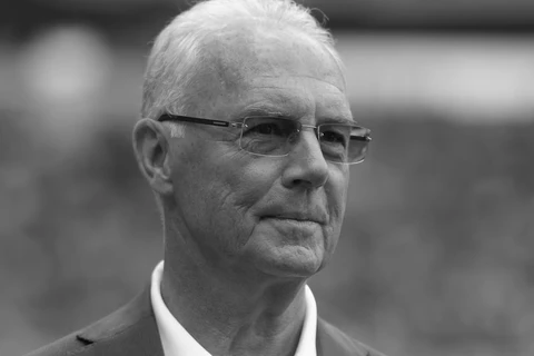 "Hoàng đế bóng đá" Frank Beckenbauer vừa qua đời ngày 7/1 ở tuổi 78.(Nguồn: Fc Bayern)
