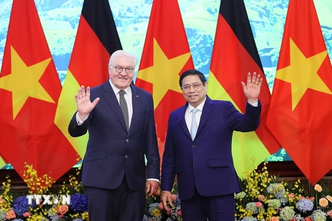 Thủ tướng Phạm Minh Chính hội kiến Tổng thống CHLB Đức Frank-Walter Steinmeier. (Ảnh: Dương Giang/TTXVN)