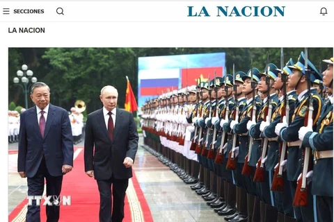 Ảnh chụp màn hình bài đăng trên tờ La Nacion về chuyến thăm Việt Nam của Tổng thống Nga Vladimir Putin. (Ảnh: Diệu Hương/TTXVN)