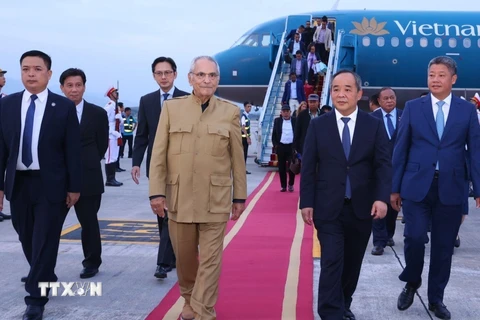 Tổng thống Timor-Leste Jose Ramos-Horta đến Hà Nội, bắt đầu chuyến thăm cấp Nhà nước tới Việt Nam. (Ảnh: Văn Điệp/TTXVN)