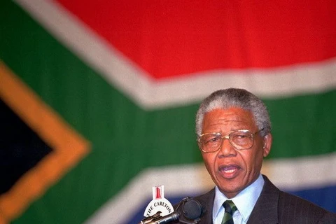Lãnh đạo các nước ca ngợi cố Tổng thống Nelson Mandela