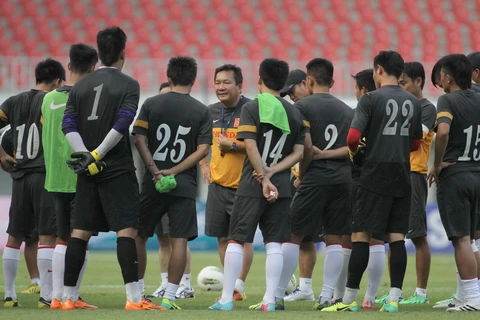 Cận cảnh buổi tập của U23 Việt Nam trước trận gặp Brunei