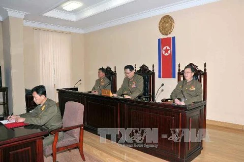 Phiên tòa xét xử ông Jang Song-Thaek tại Bình Nhưỡng ngày 12/12 (Nguồn: KCNA/Yonhap/TTXVN)