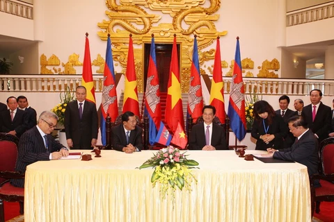 Việt Nam - CPC hợp tác xây cầu Long Bình-Chrey Thom