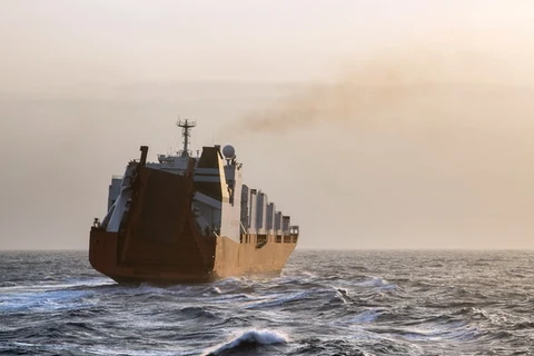 Nga, Trung Quốc bảo vệ tàu chở vũ khí hóa học rời khỏi Syria